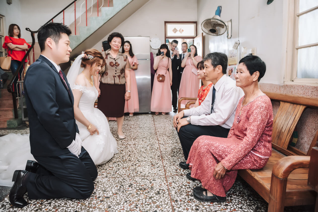 6dfc01704d568d01008bf855ef3b6389 婚禮紀錄｜高雄婚攝｜迎娶＋午宴｜類婚紗｜岡山高中禮堂宴客