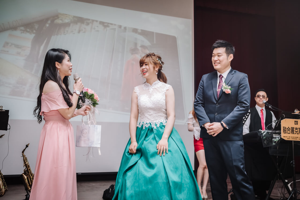 714369e6ad40df7a9157fd312f1452e1 婚禮紀錄｜高雄婚攝｜迎娶＋午宴｜類婚紗｜岡山高中禮堂宴客