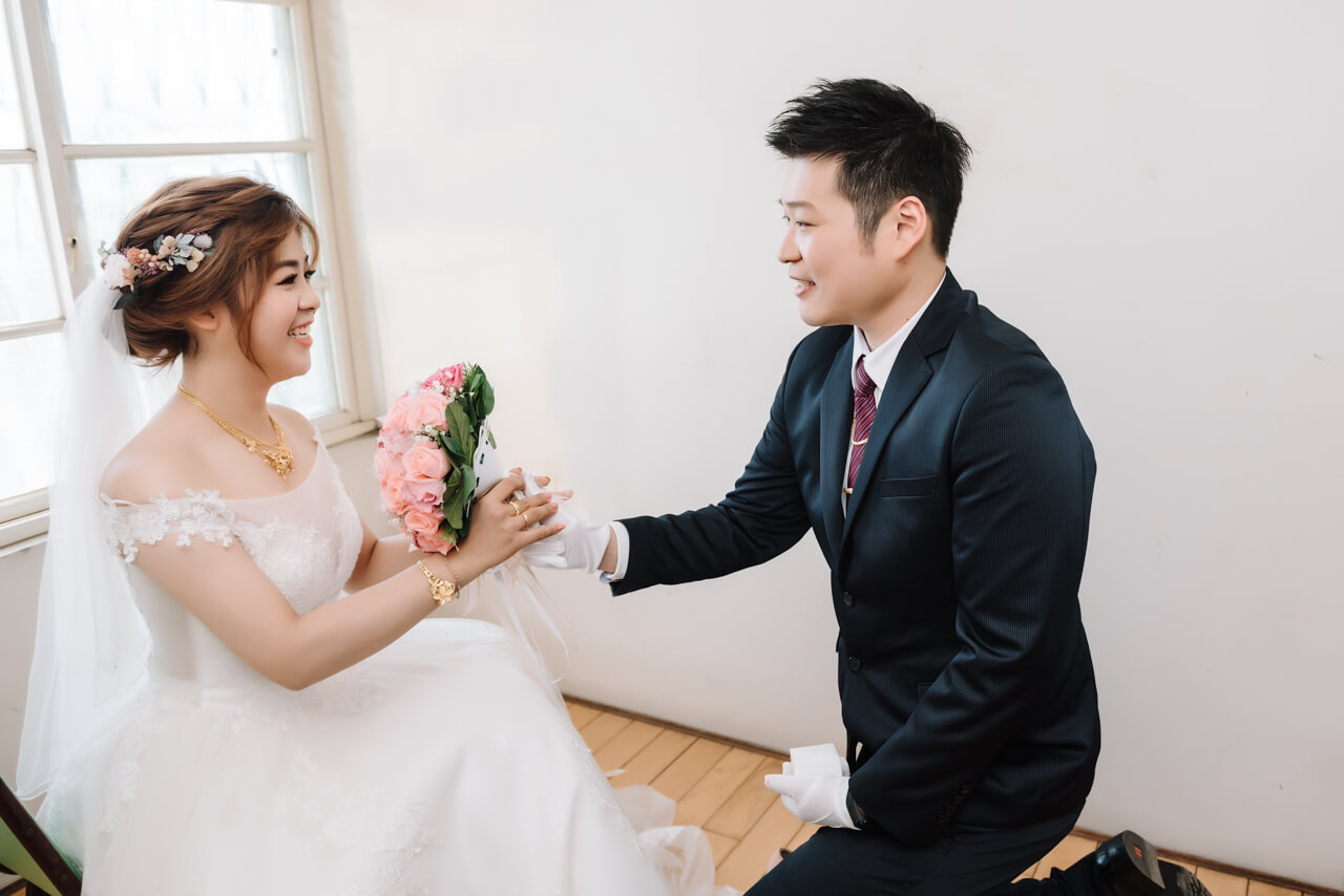 71a661b39dc8c6baf95574f16d2c3154 婚禮紀錄｜高雄婚攝｜迎娶＋午宴｜類婚紗｜岡山高中禮堂宴客