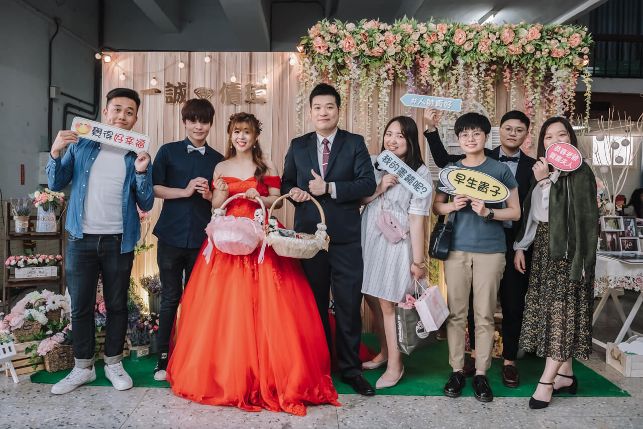7926fbcb8c24663e62add553300077cc 婚禮紀錄｜高雄婚攝｜迎娶＋午宴｜類婚紗｜岡山高中禮堂宴客