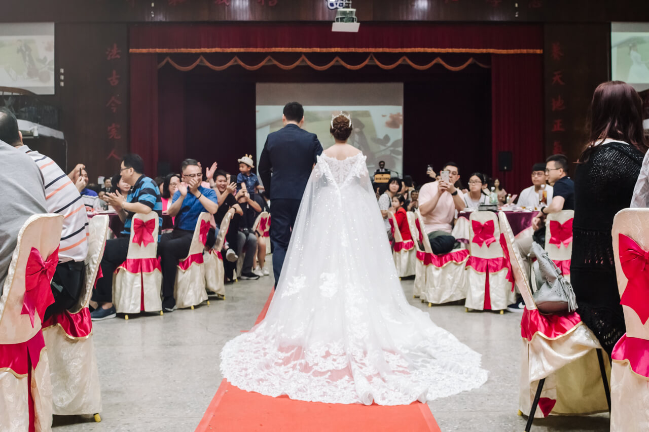 a0a32b055985a181e3e26348170ffd7c 婚禮紀錄｜高雄婚攝｜迎娶＋午宴｜類婚紗｜岡山高中禮堂宴客