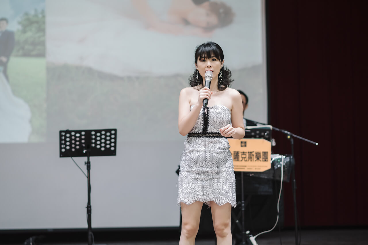 b11f9faae71ce935a0745348e75c8120 婚禮紀錄｜高雄婚攝｜迎娶＋午宴｜類婚紗｜岡山高中禮堂宴客