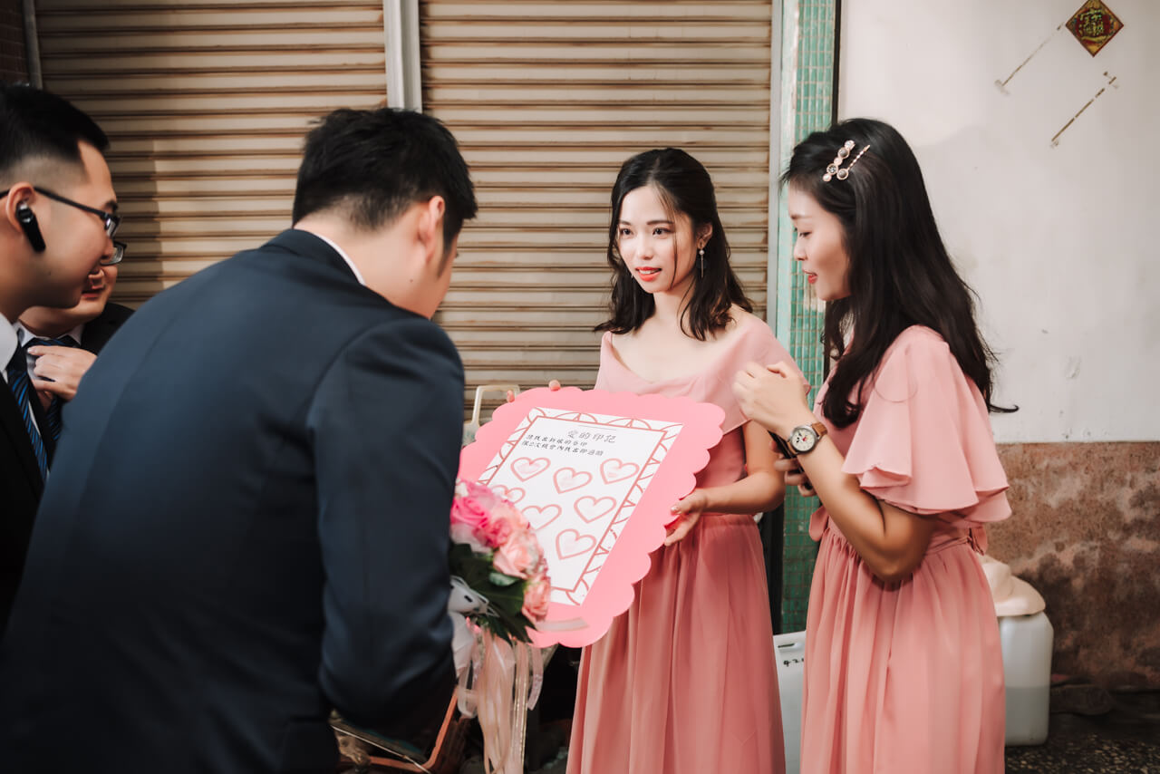 c1b7de8f70673570f2d2e2f8ec18b58e1 婚禮紀錄｜高雄婚攝｜迎娶＋午宴｜類婚紗｜岡山高中禮堂宴客