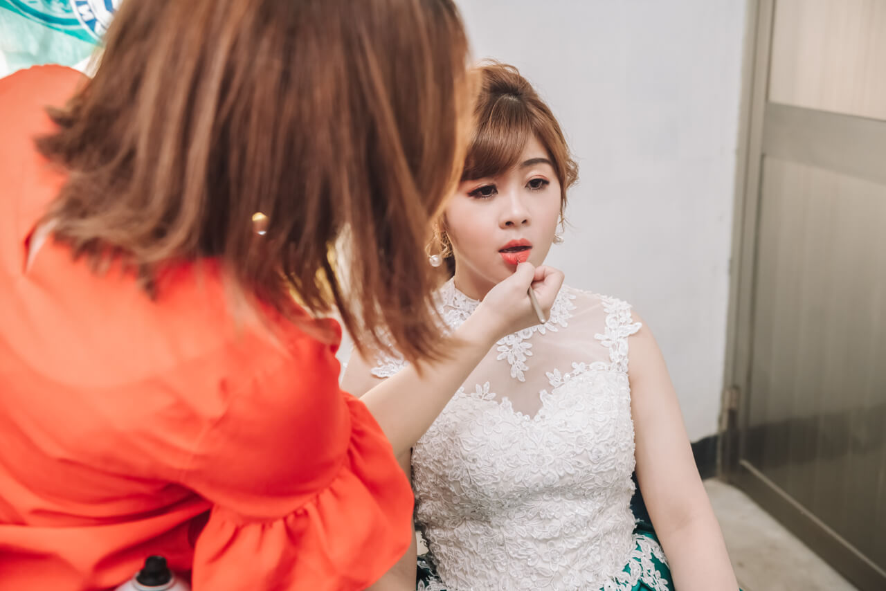 f2aa627a07c46de7fdc537bae213a700 婚禮紀錄｜高雄婚攝｜迎娶＋午宴｜類婚紗｜岡山高中禮堂宴客