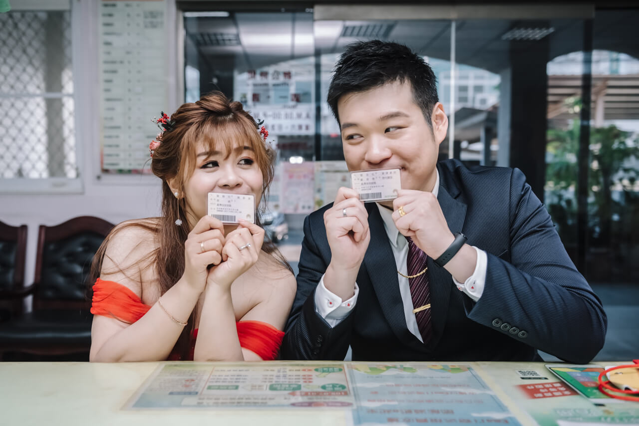 f38bded571e59c8400cd386b103b343d 婚禮紀錄｜高雄婚攝｜迎娶＋午宴｜類婚紗｜岡山高中禮堂宴客